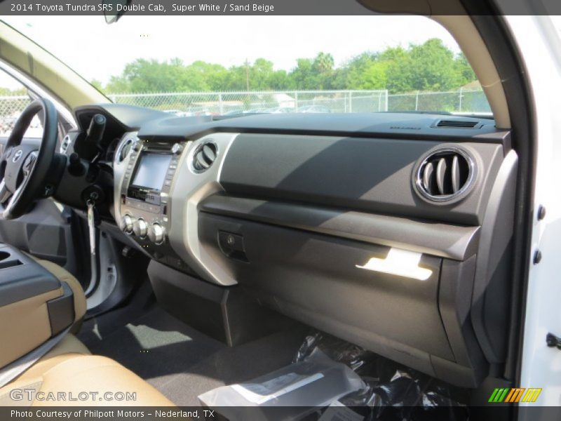 Super White / Sand Beige 2014 Toyota Tundra SR5 Double Cab