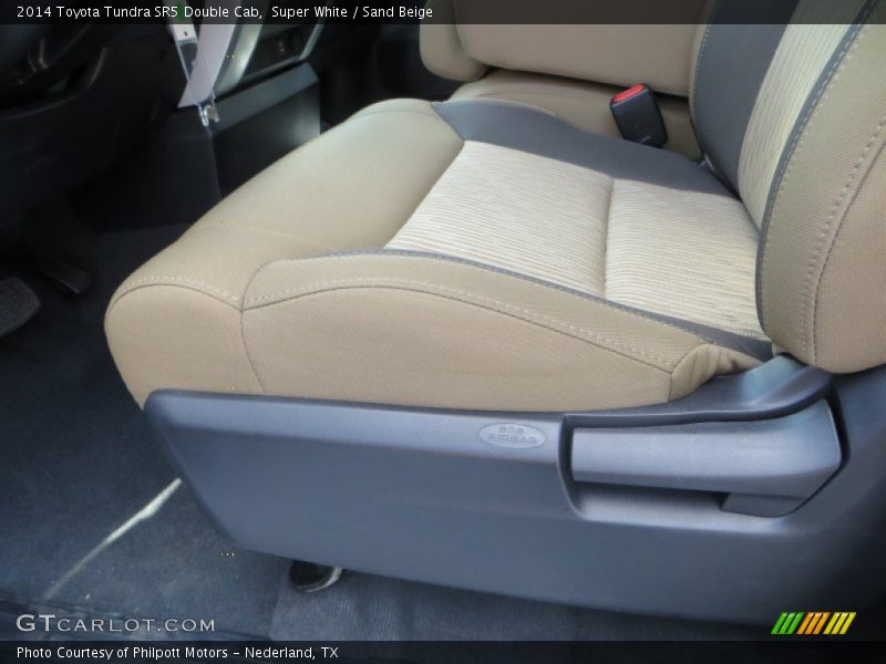 Super White / Sand Beige 2014 Toyota Tundra SR5 Double Cab