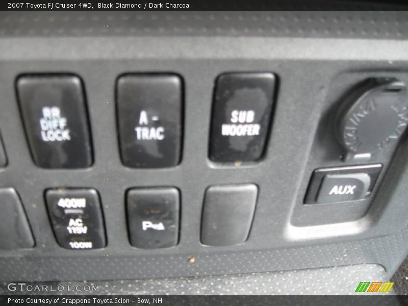 Black Diamond / Dark Charcoal 2007 Toyota FJ Cruiser 4WD
