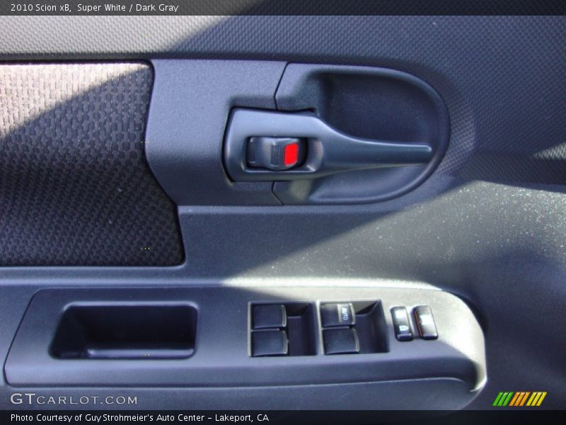 Super White / Dark Gray 2010 Scion xB