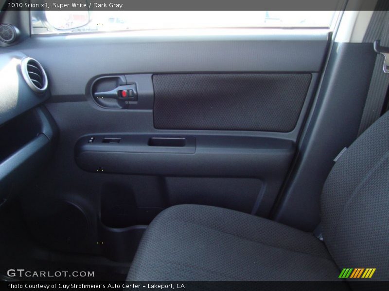 Super White / Dark Gray 2010 Scion xB