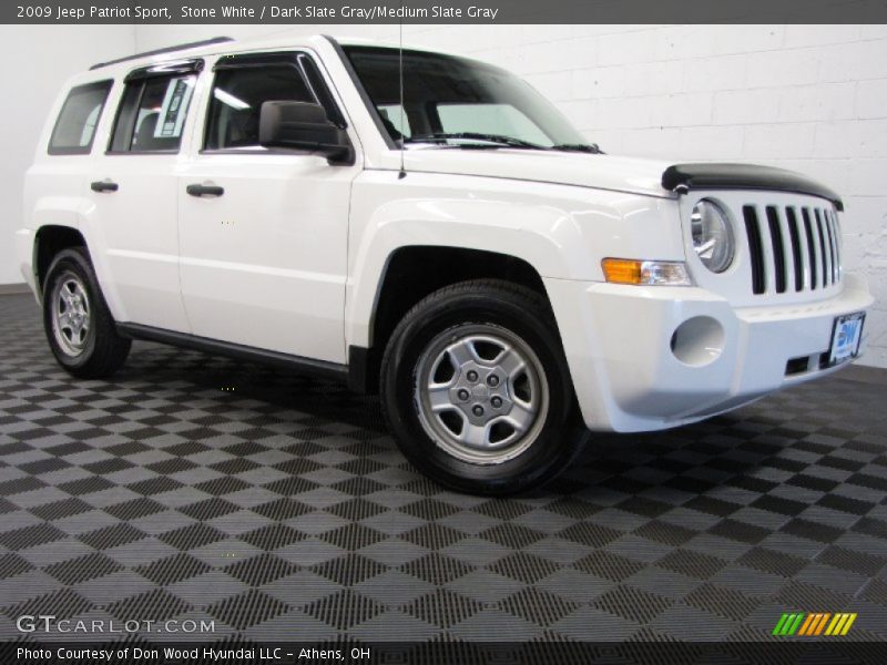 Stone White / Dark Slate Gray/Medium Slate Gray 2009 Jeep Patriot Sport