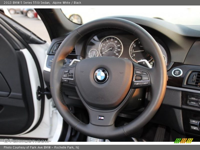 Alpine White / Black 2013 BMW 5 Series 550i Sedan