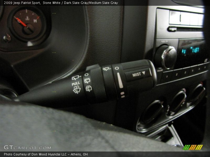 Stone White / Dark Slate Gray/Medium Slate Gray 2009 Jeep Patriot Sport
