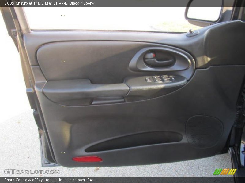 Black / Ebony 2009 Chevrolet TrailBlazer LT 4x4