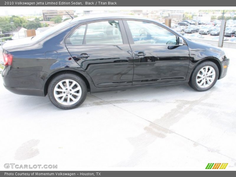 Black / Titan Black 2010 Volkswagen Jetta Limited Edition Sedan