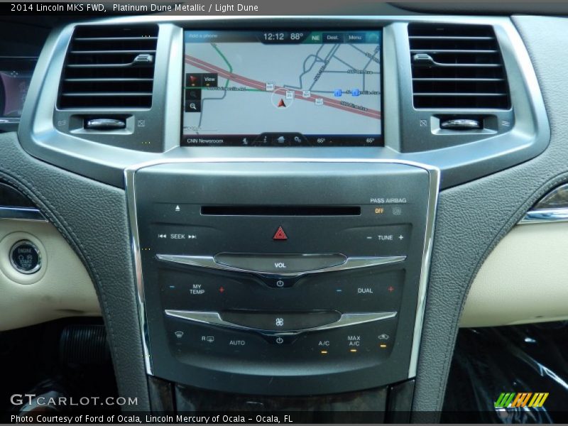 Platinum Dune Metallic / Light Dune 2014 Lincoln MKS FWD