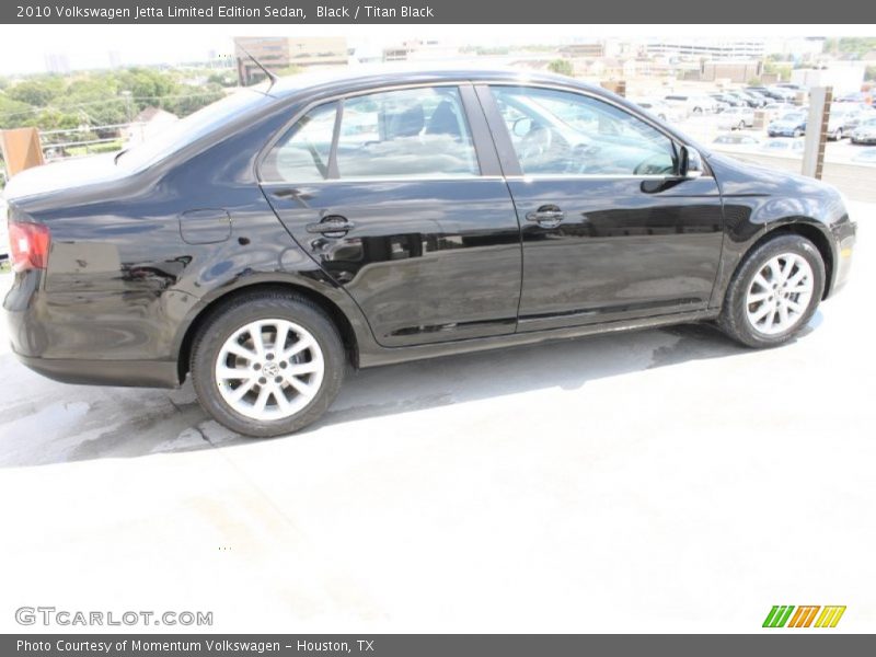 Black / Titan Black 2010 Volkswagen Jetta Limited Edition Sedan