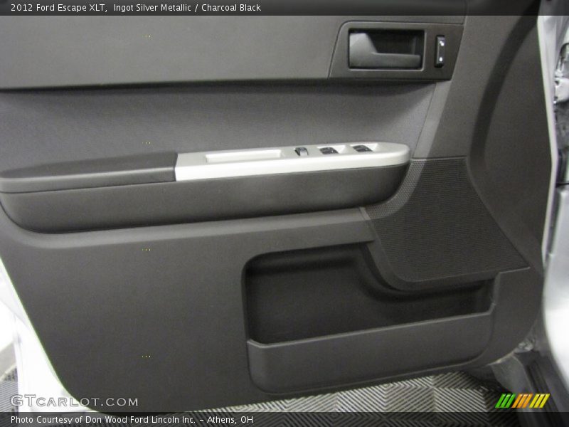 Ingot Silver Metallic / Charcoal Black 2012 Ford Escape XLT