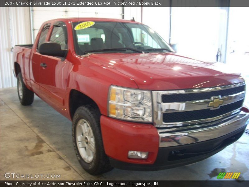 Victory Red / Ebony Black 2007 Chevrolet Silverado 1500 LT Z71 Extended Cab 4x4