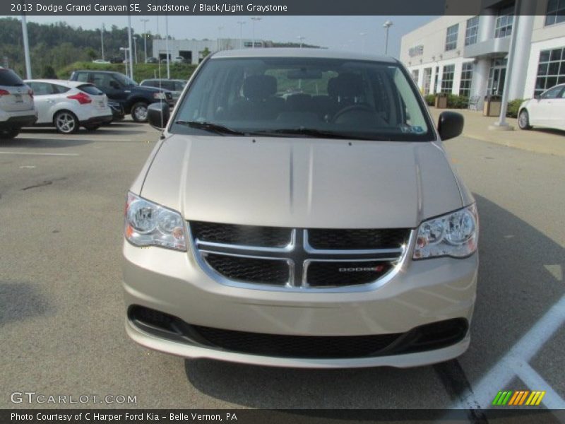 Sandstone / Black/Light Graystone 2013 Dodge Grand Caravan SE