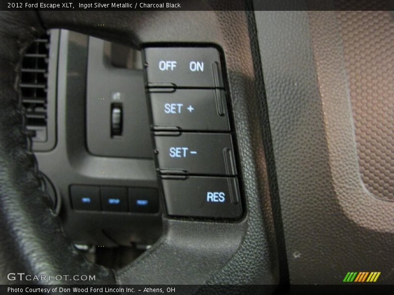 Ingot Silver Metallic / Charcoal Black 2012 Ford Escape XLT