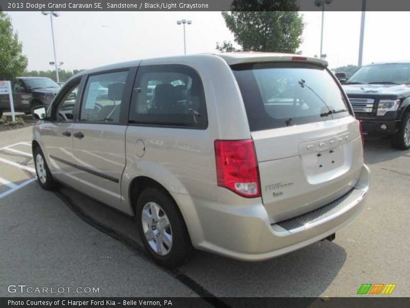 Sandstone / Black/Light Graystone 2013 Dodge Grand Caravan SE