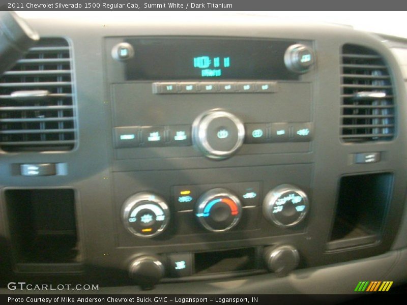 Summit White / Dark Titanium 2011 Chevrolet Silverado 1500 Regular Cab