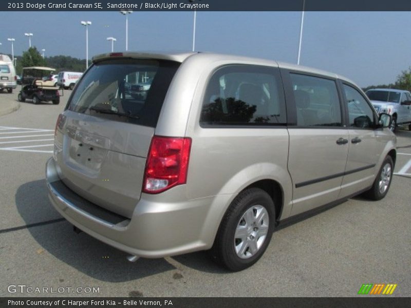 Sandstone / Black/Light Graystone 2013 Dodge Grand Caravan SE