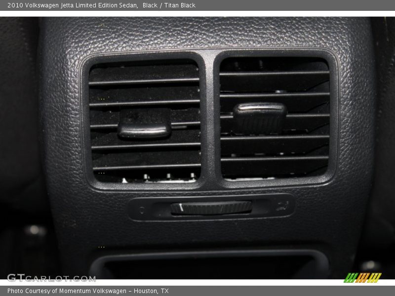 Black / Titan Black 2010 Volkswagen Jetta Limited Edition Sedan