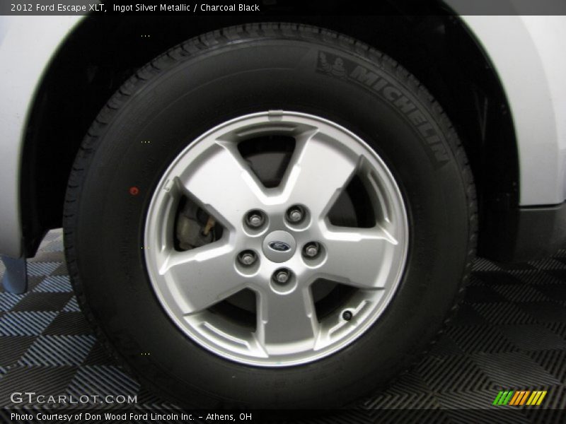 Ingot Silver Metallic / Charcoal Black 2012 Ford Escape XLT
