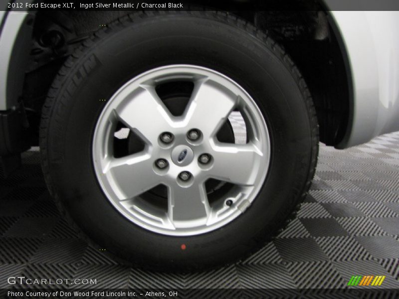Ingot Silver Metallic / Charcoal Black 2012 Ford Escape XLT