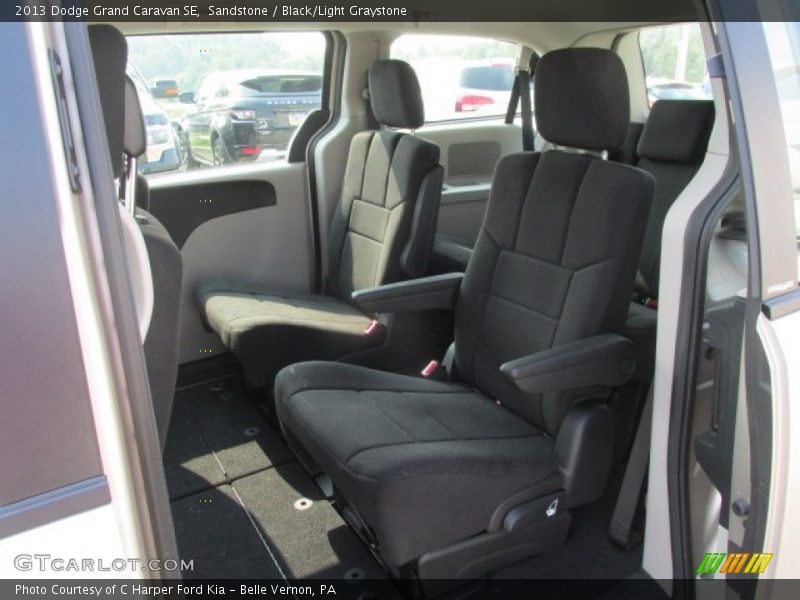 Sandstone / Black/Light Graystone 2013 Dodge Grand Caravan SE