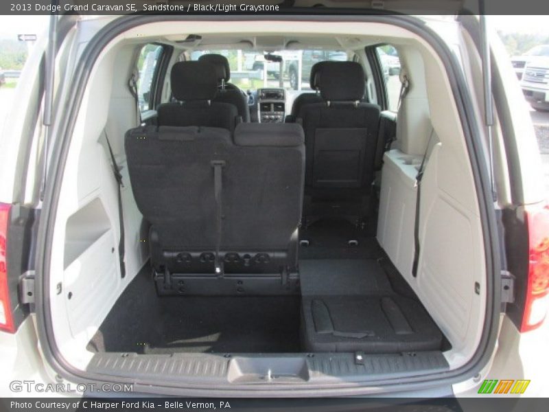 Sandstone / Black/Light Graystone 2013 Dodge Grand Caravan SE