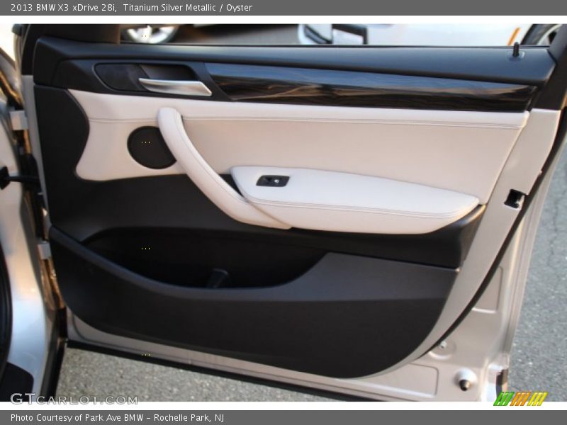 Titanium Silver Metallic / Oyster 2013 BMW X3 xDrive 28i