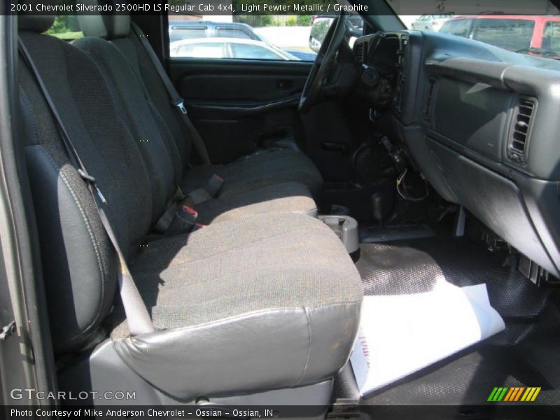 Light Pewter Metallic / Graphite 2001 Chevrolet Silverado 2500HD LS Regular Cab 4x4