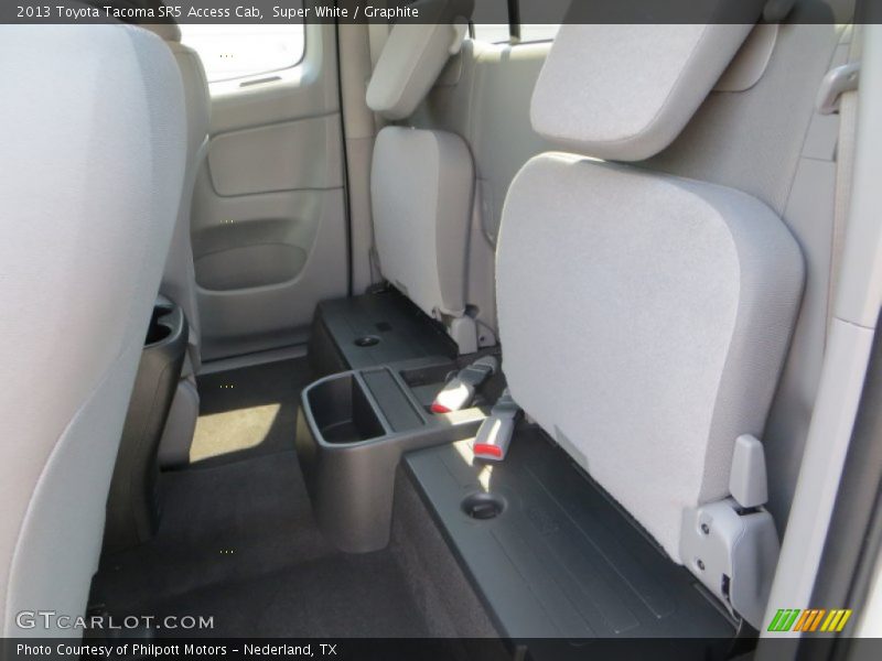 Super White / Graphite 2013 Toyota Tacoma SR5 Access Cab
