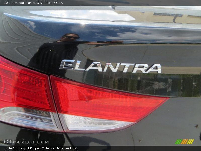 Black / Gray 2013 Hyundai Elantra GLS