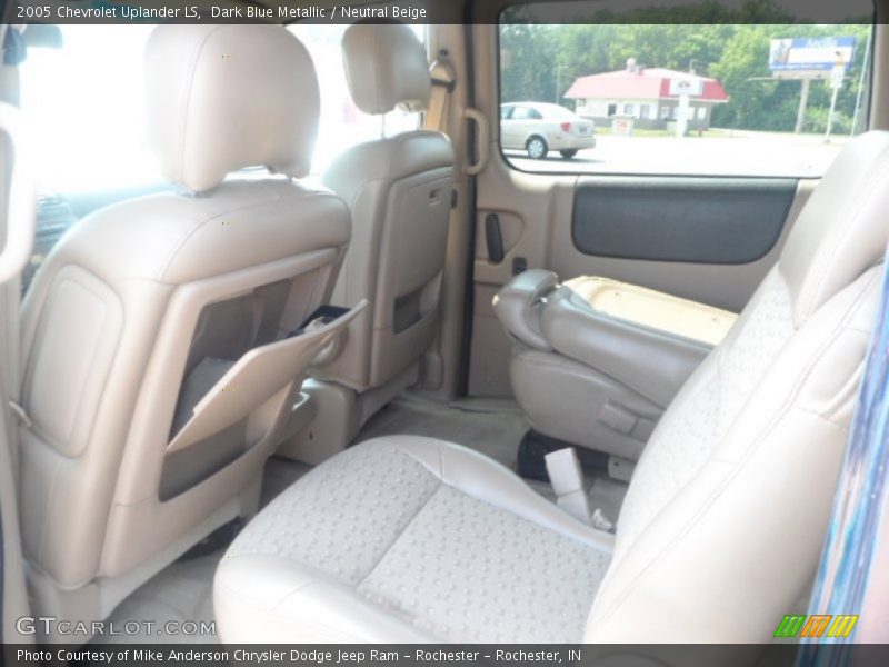 Dark Blue Metallic / Neutral Beige 2005 Chevrolet Uplander LS