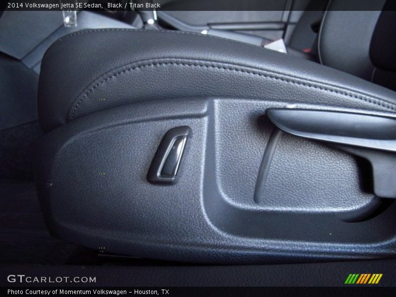 Black / Titan Black 2014 Volkswagen Jetta SE Sedan