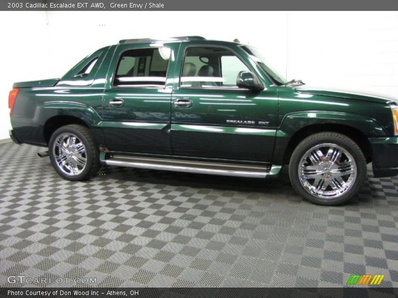 Green Envy / Shale 2003 Cadillac Escalade EXT AWD