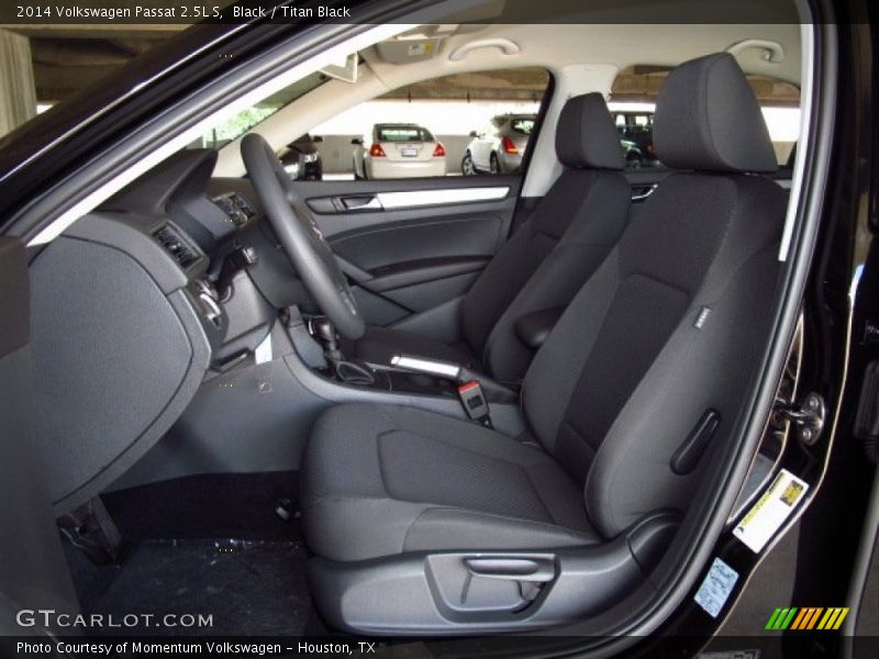Black / Titan Black 2014 Volkswagen Passat 2.5L S
