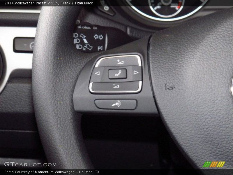 Black / Titan Black 2014 Volkswagen Passat 2.5L S