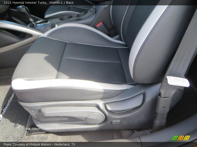 Vitamin C / Black 2013 Hyundai Veloster Turbo