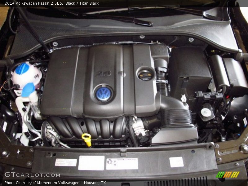 Black / Titan Black 2014 Volkswagen Passat 2.5L S
