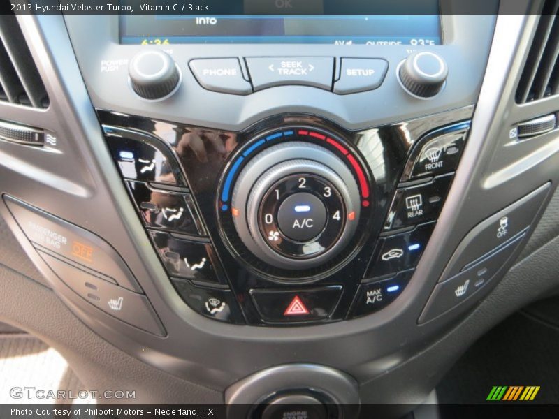Vitamin C / Black 2013 Hyundai Veloster Turbo