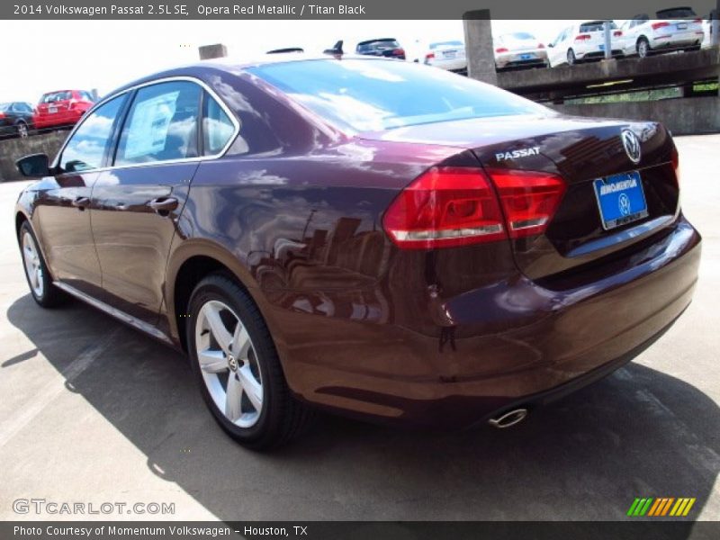 Opera Red Metallic / Titan Black 2014 Volkswagen Passat 2.5L SE