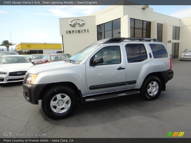 Silver Lightning Metallic / Steel/Graphite 2005 Nissan Xterra S 4x4