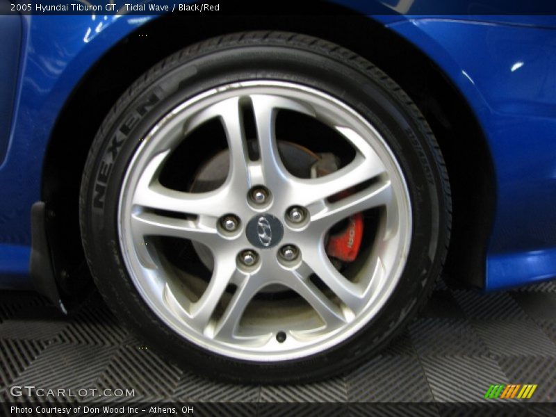Tidal Wave / Black/Red 2005 Hyundai Tiburon GT