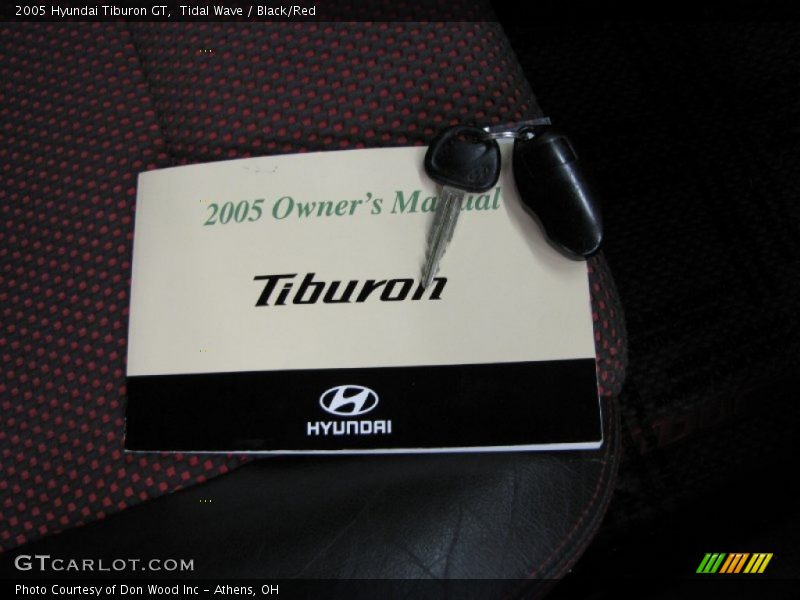 Tidal Wave / Black/Red 2005 Hyundai Tiburon GT