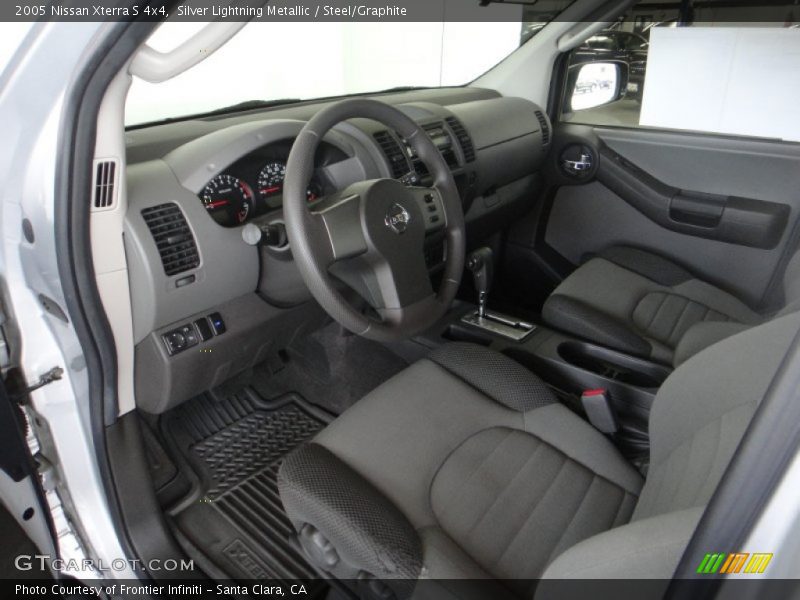 Silver Lightning Metallic / Steel/Graphite 2005 Nissan Xterra S 4x4
