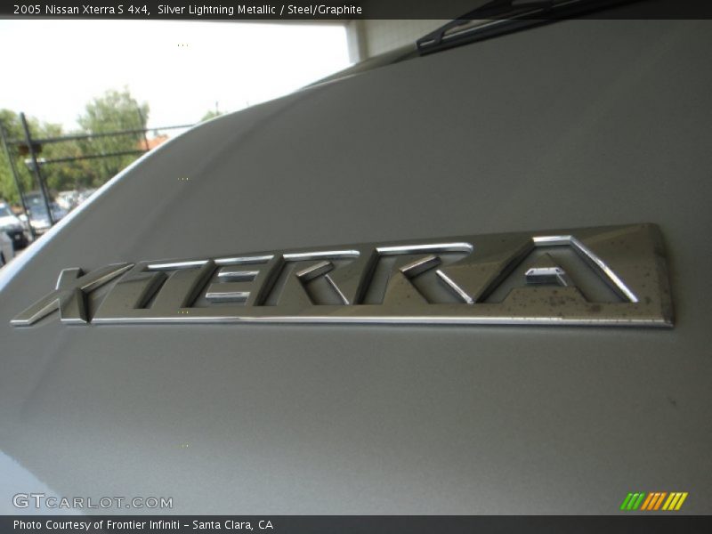 Silver Lightning Metallic / Steel/Graphite 2005 Nissan Xterra S 4x4