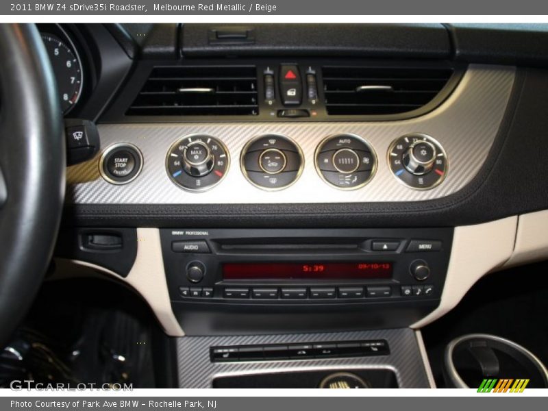 Melbourne Red Metallic / Beige 2011 BMW Z4 sDrive35i Roadster