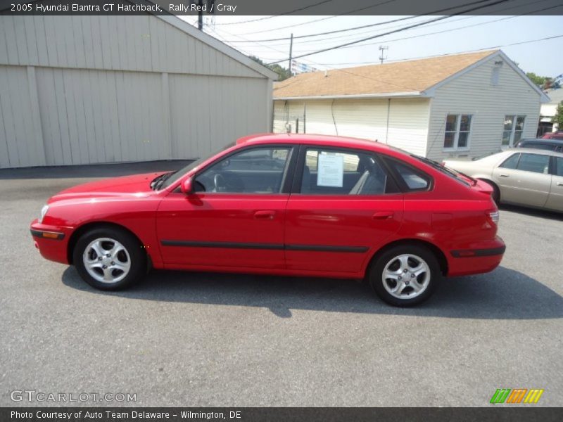 Rally Red / Gray 2005 Hyundai Elantra GT Hatchback
