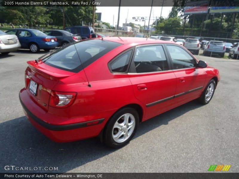Rally Red / Gray 2005 Hyundai Elantra GT Hatchback