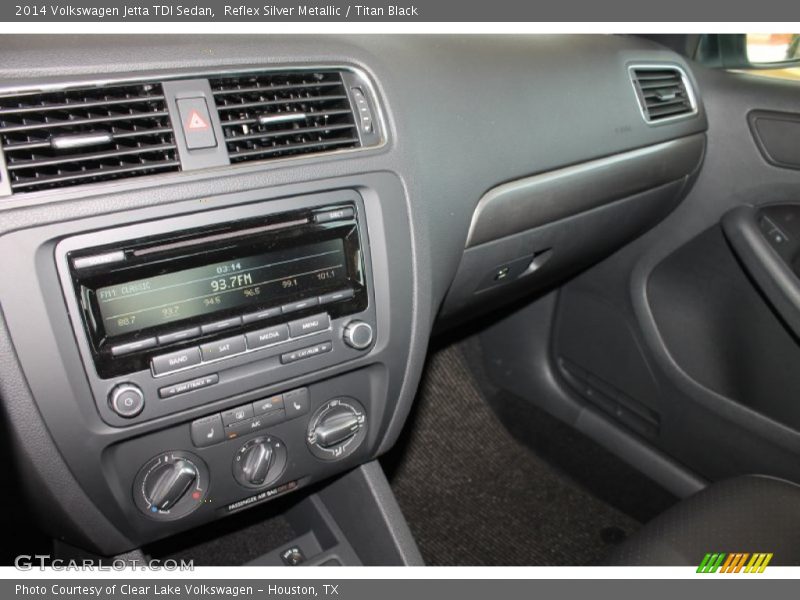 Reflex Silver Metallic / Titan Black 2014 Volkswagen Jetta TDI Sedan