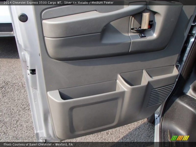 Silver Ice Metallic / Medium Pewter 2014 Chevrolet Express 3500 Cargo WT