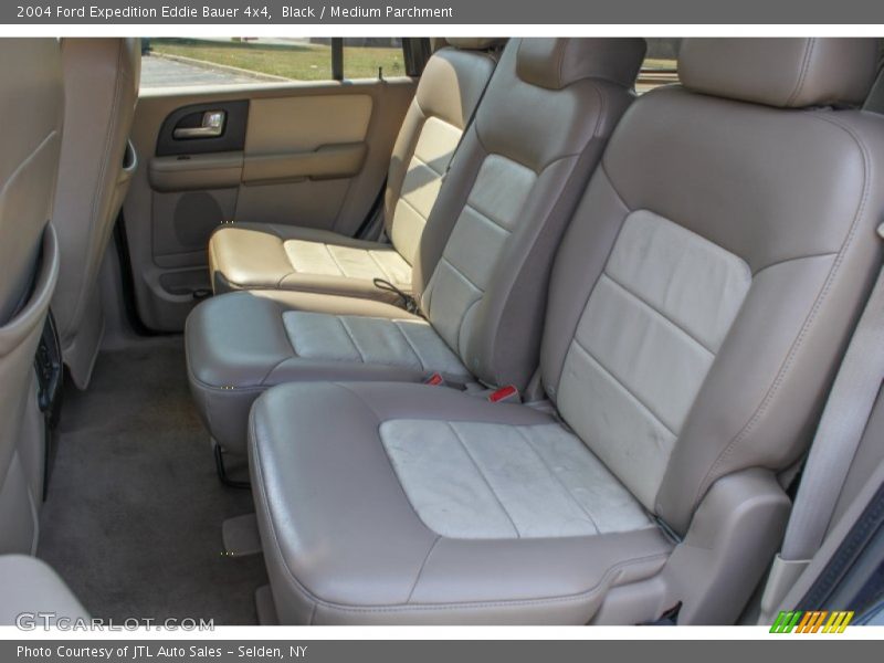 Black / Medium Parchment 2004 Ford Expedition Eddie Bauer 4x4
