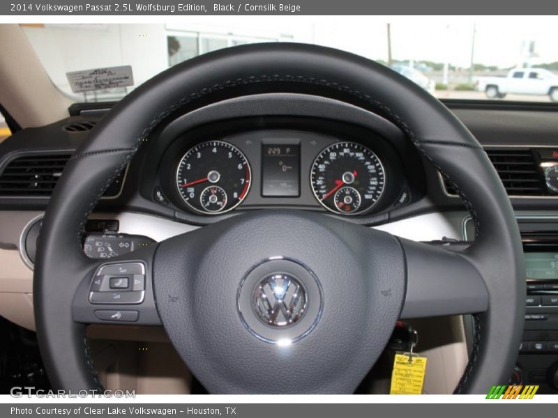 Black / Cornsilk Beige 2014 Volkswagen Passat 2.5L Wolfsburg Edition