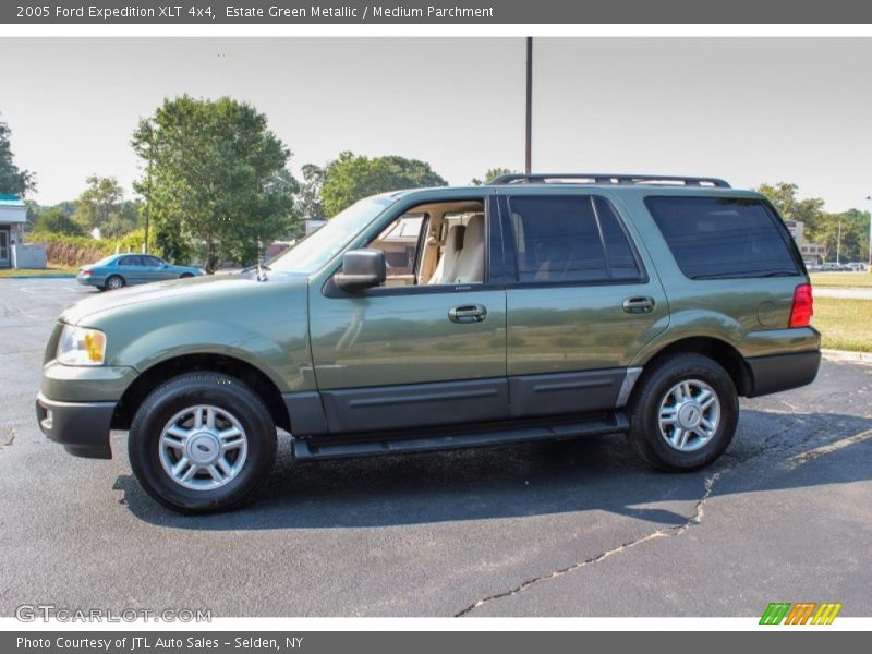 Estate Green Metallic / Medium Parchment 2005 Ford Expedition XLT 4x4